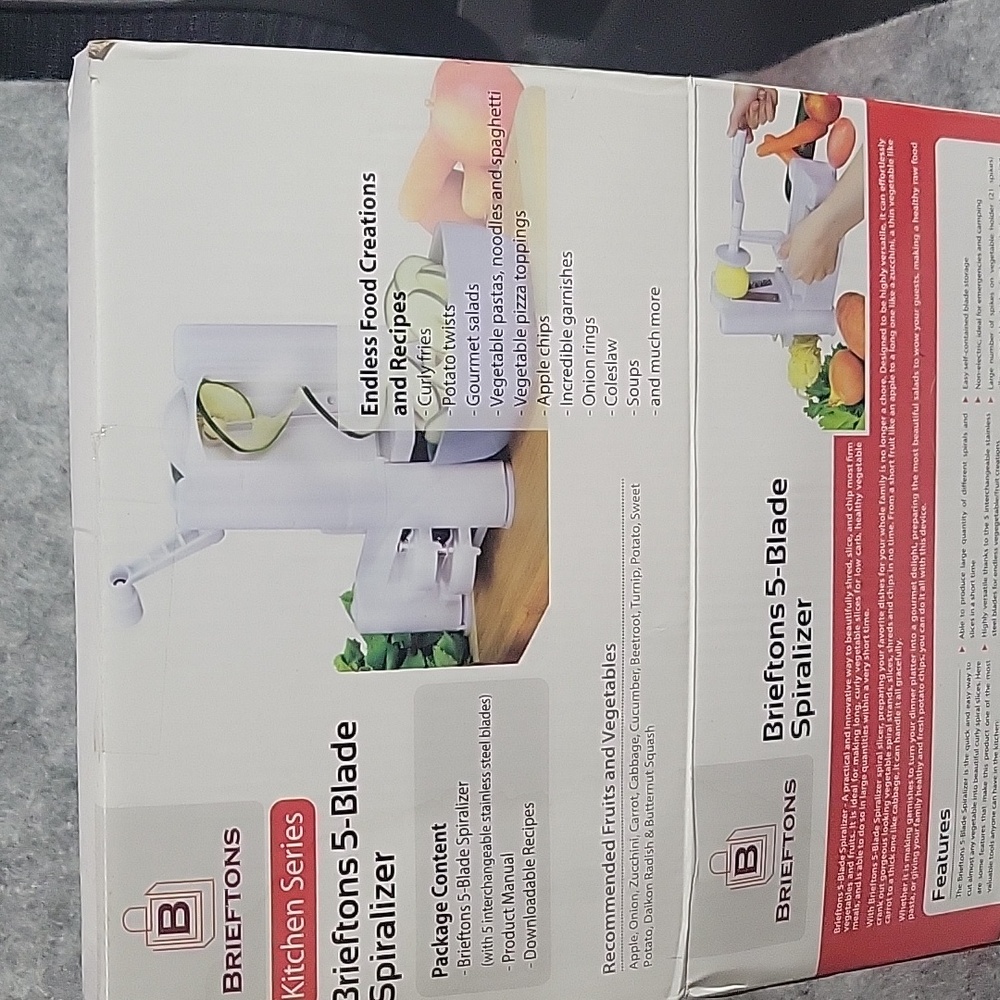 Brieftons 5 blade Spiralizer NEW